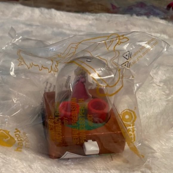 2/$30 Nintendo Super Mario Princess Peach McDonalds Happy Meal Toy NIP - Picture 3 of 5